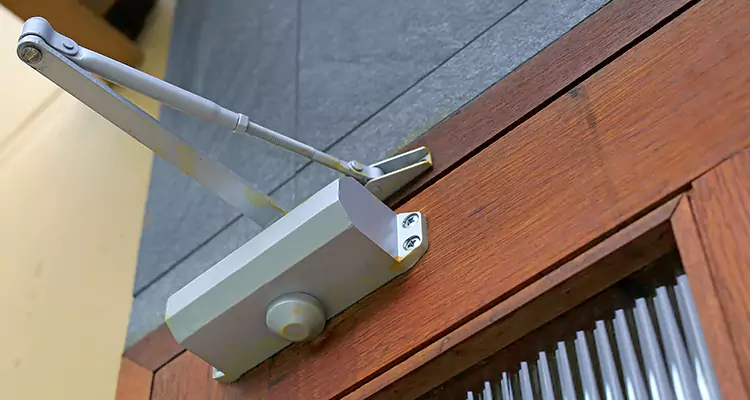 Automatic Door Opener Repair in Oakleaf Plantation, FL