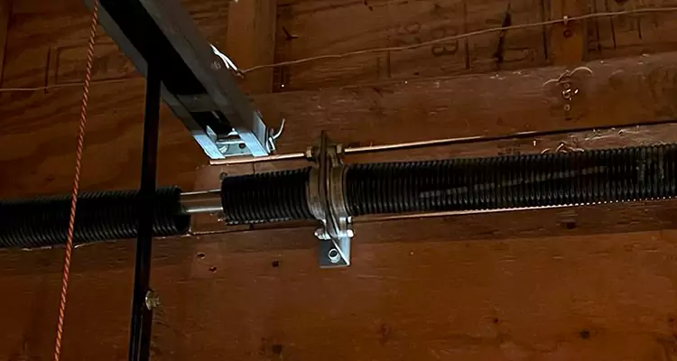 Garage Door Lift Cable Replacement in Oakleaf Plantation, FL