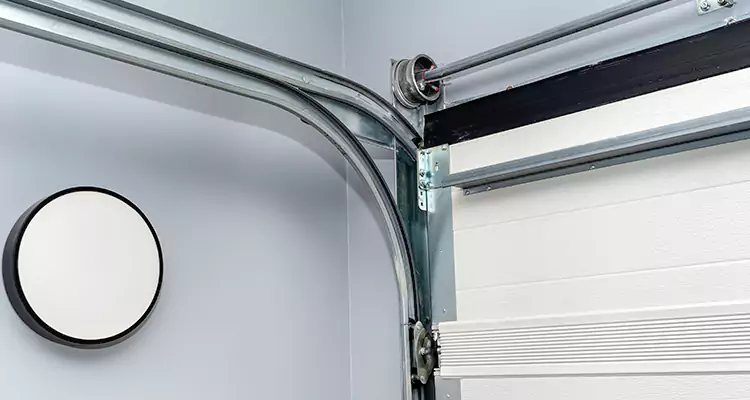 Garage Door Cable Repair Cost in Oakleaf Plantation, FL