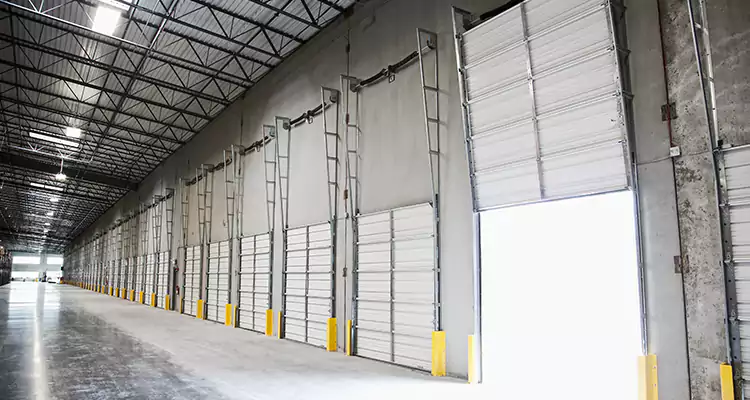 Industrial Roller Door Repair Prices in Oakleaf Plantation, FL