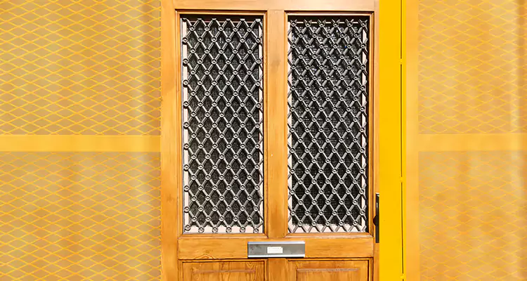 Wire Mesh Door Repair in Oakleaf Plantation, FL