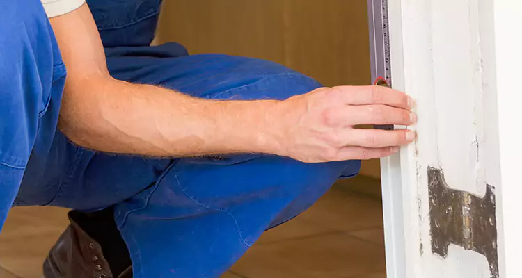 Hidden Sliding Door Hardware Repair in Oakleaf Plantation, FL
