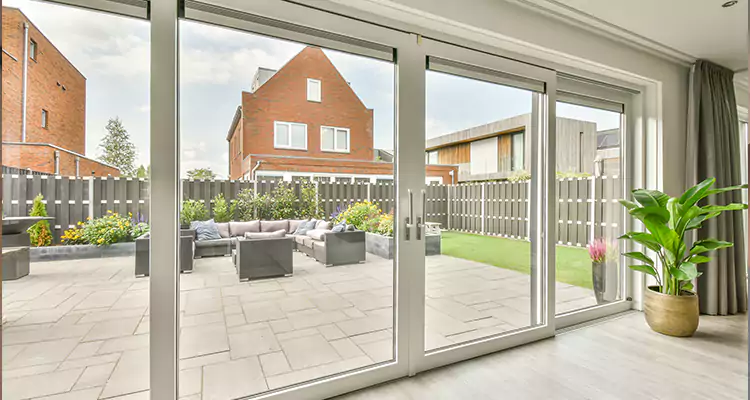 3 Panel Sliding Glass Door Repair in Oakleaf Plantation, FL